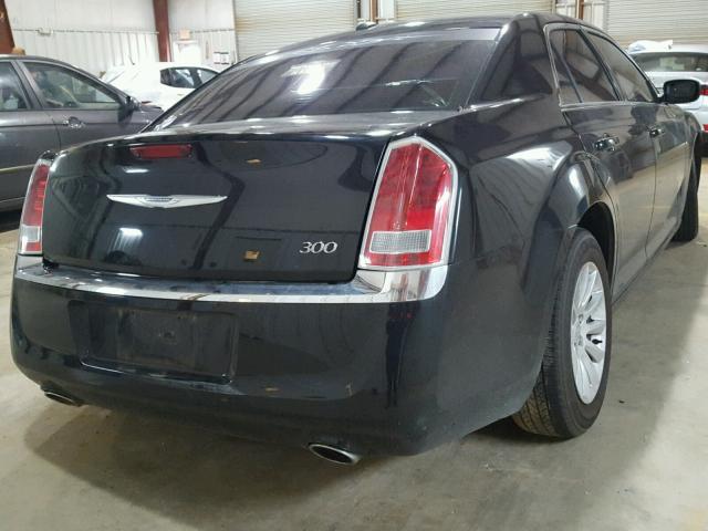 2C3CCAAGXDH576206 - 2013 CHRYSLER 300 BLACK photo 4