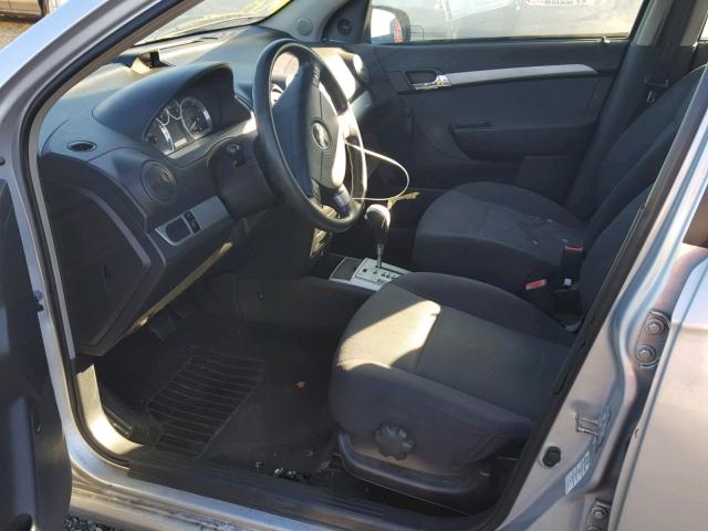 KL1TD5DE3AB127651 - 2010 CHEVROLET AVEO LS SILVER photo 5