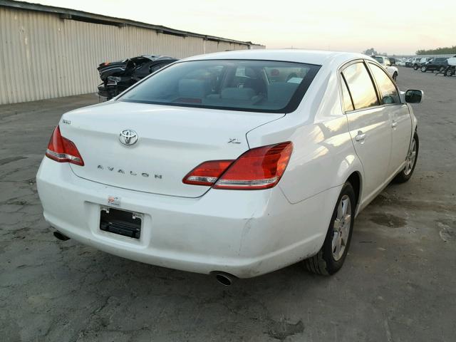 4T1BK36B67U253710 - 2007 TOYOTA AVALON XL WHITE photo 4