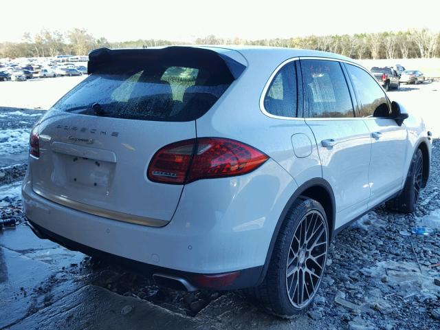 WP1AB2A20DLA82115 - 2013 PORSCHE CAYENNE S WHITE photo 4