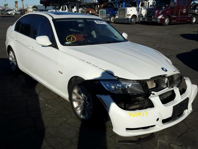 WBAPH7C54BE680057 - 2011 BMW 328 I WHITE photo 1