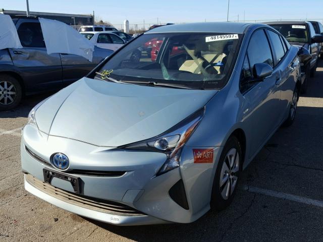 JTDKARFU8H3532532 - 2017 TOYOTA PRIUS GREEN photo 2