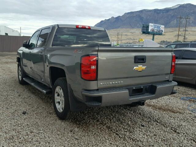 3GCUKREC2HG244078 - 2017 CHEVROLET SILVERADO SILVER photo 3