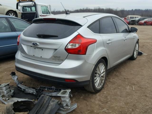 1FADP3N24DL199718 - 2013 FORD FOCUS TITA SILVER photo 4