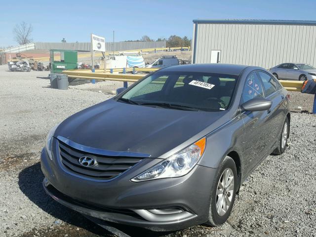 5NPEB4AC0CH441425 - 2012 HYUNDAI SONATA GLS GRAY photo 2