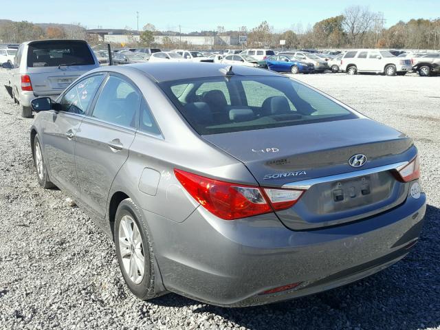 5NPEB4AC0CH441425 - 2012 HYUNDAI SONATA GLS GRAY photo 3