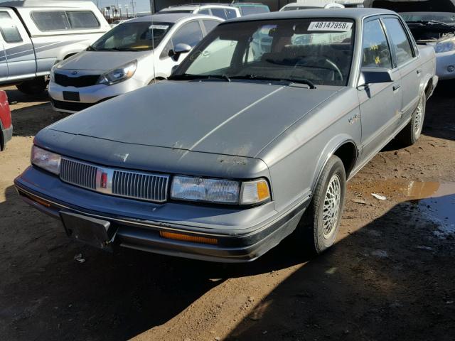 2G3AJ51N2K2428954 - 1989 OLDSMOBILE CUTLASS CI GRAY photo 2