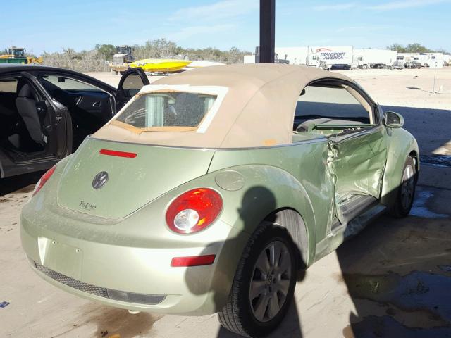 3VWPF31Y88M412093 - 2008 VOLKSWAGEN NEW BEETLE GREEN photo 4