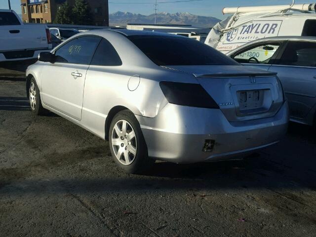 2HGFG12618H576718 - 2008 HONDA CIVIC LX SILVER photo 3