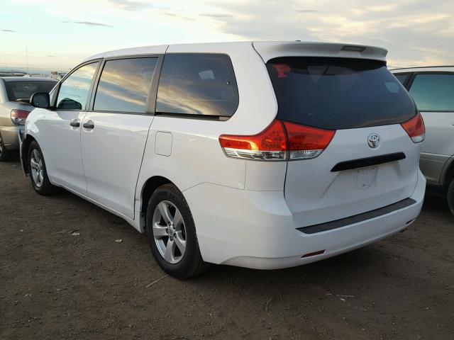 5TDZK3DC7DS338165 - 2013 TOYOTA SIENNA BAS WHITE photo 3