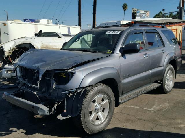 JTEBU14R670118247 - 2007 TOYOTA 4RUNNER SR CHARCOAL photo 2