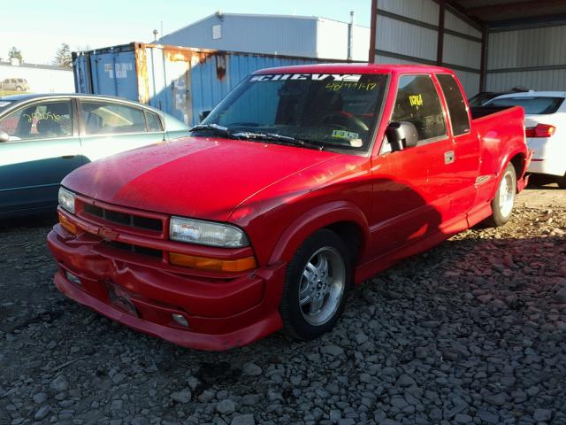 1GCCS1949Y8136823 - 2000 CHEVROLET S TRUCK S1 RED photo 2