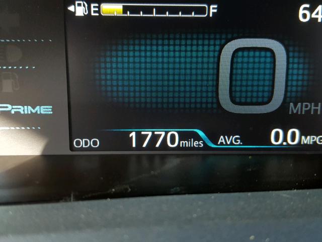 JTDKARFP0J3081760 - 2018 TOYOTA PRIUS PRIM 银色 照片 8