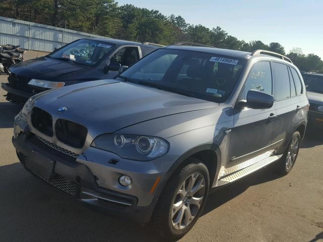 5UXFE83508LZ99004 - 2008 BMW X5 4.8I GRAY photo 2