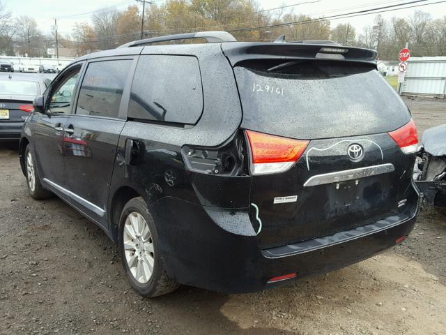 5TDDK3DC8CS030639 - 2012 TOYOTA SIENNA XLE BLACK photo 3