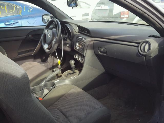 JTKJF5C77B3013413 - 2011 TOYOTA SCION TC 灰色 照片 5