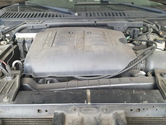 5LMFU28R33LJ21503 - 2003 LINCOLN NAVIGATOR Czarny zdjęcie 7