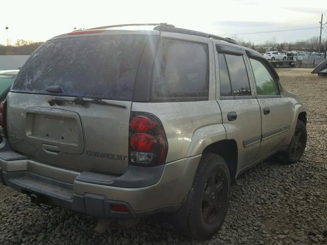 1GNDT13S722432692 - 2002 CHEVROLET TRAILBLAZE BEIGE photo 4