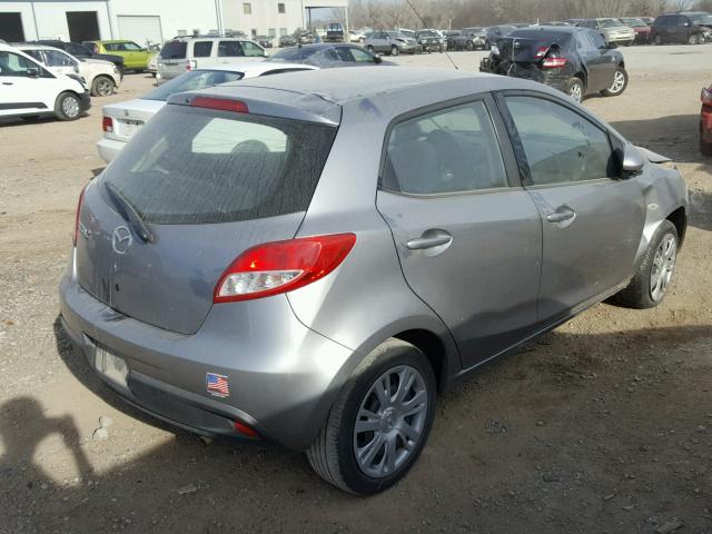 JM1DE1KY8E0184512 - 2014 MAZDA MAZDA2 SPO 银色 照片 4