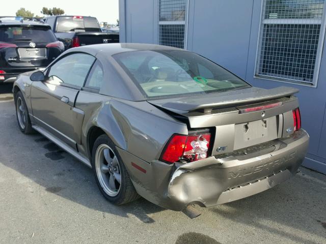 1FAFP42X82F203991 - 2002 FORD MUSTANG GT GOLD photo 3