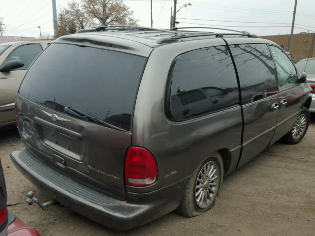 1C4GP64L8XB627531 - 1999 CHRYSLER TOWN & COU GRAY photo 4