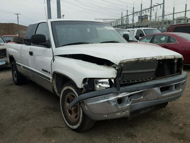 1B7HC13Z4WJ118971 - 1998 DODGE RAM 1500 WHITE photo 1