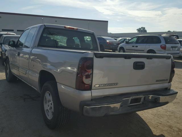 1GCEC19V05Z231064 - 2005 CHEVROLET SILVERADO SILVER photo 3