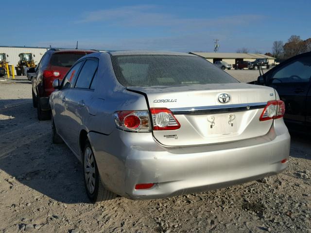 5YFBU4EE7DP093975 - 2013 TOYOTA COROLLA BA SILVER photo 3