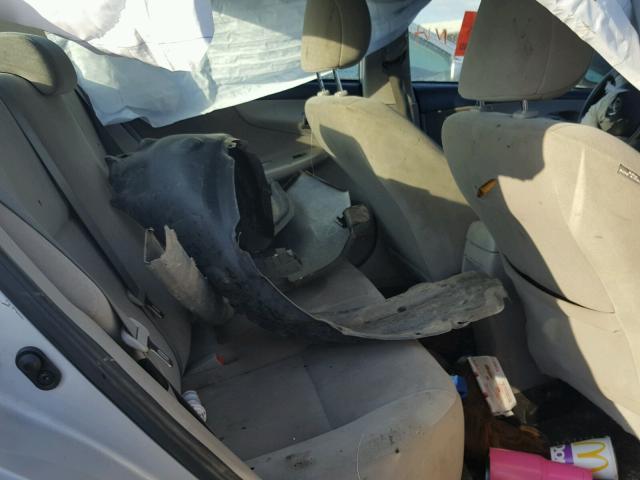 5YFBU4EE7DP093975 - 2013 TOYOTA COROLLA BA SILVER photo 6