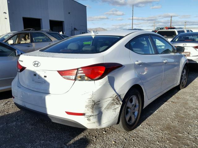 5NPDH4AE5FH642995 - 2015 HYUNDAI ELANTRA SE WHITE photo 4