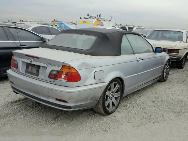 WBABS33411JY52370 - 2001 BMW 325 CI SILVER photo 4