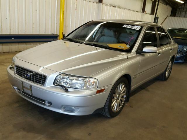 YV1TH592961446412 - 2006 VOLVO S80 2.5T SILVER photo 2