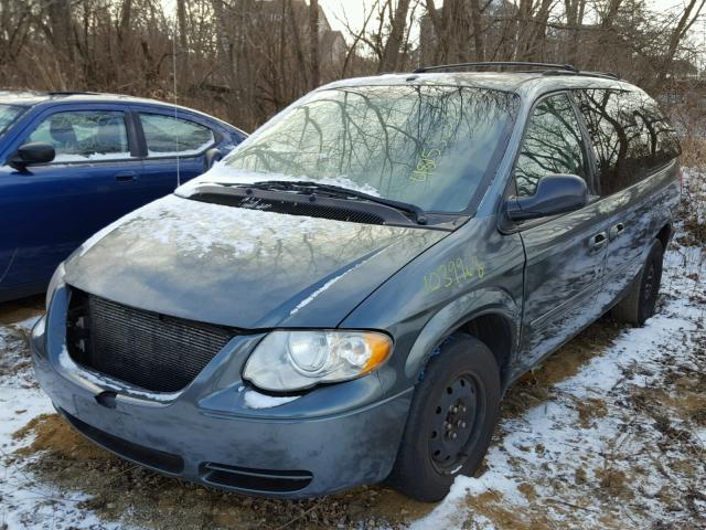 2A4GP44R57R340927 - 2007 CHRYSLER TOWN & COU BLUE photo 2