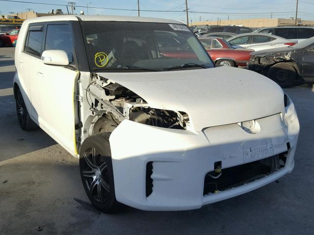 JTLZE4FE7C1146935 - 2012 TOYOTA SCION XB WHITE photo 1