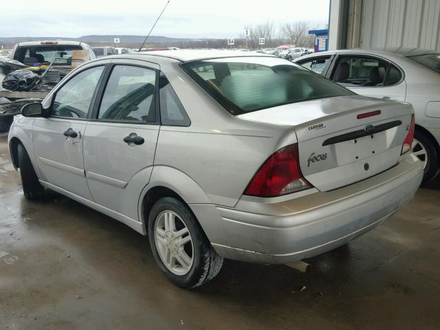 1FAFP34363W205003 - 2003 FORD FOCUS SE C SILVER photo 3