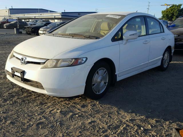 JHMFA36256S003344 - 2006 HONDA CIVIC HYBR WHITE photo 2