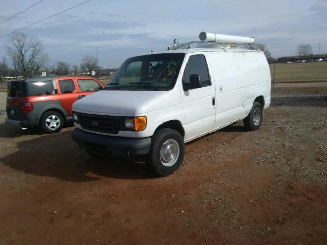 1FTNE24W16HA79044 - 2006 FORD ECONOLINE WHITE photo 2