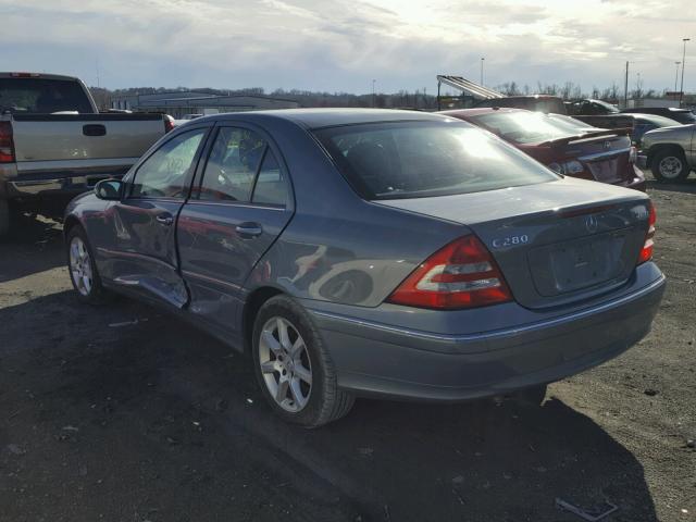 WDBRF92H07F884105 - 2007 MERCEDES-BENZ C 280 4MAT GRAY photo 3