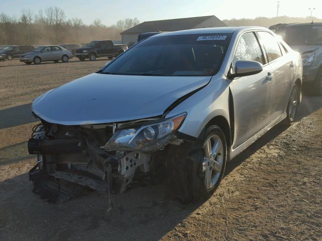 4T1BF1FK8DU288687 - 2013 TOYOTA CAMRY L SILVER photo 2