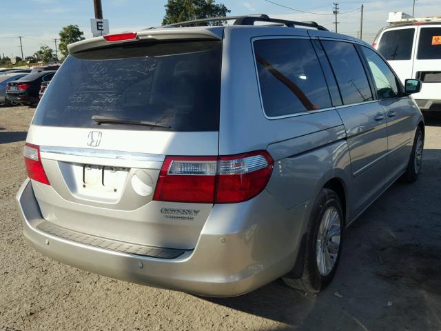 5FNRL38895B030083 - 2005 HONDA ODYSSEY TO SILVER photo 4