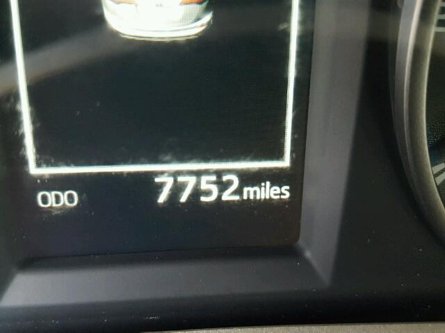 2T3WFREV6HW320240 - 2017 TOYOTA RAV4 XLE RED photo 8