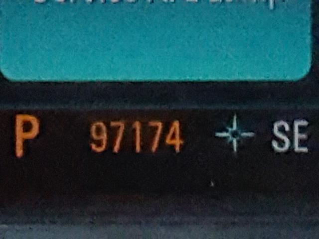 1G4GH5G30CF213239 - 2012 BUICK LACROSSE P WHITE photo 8