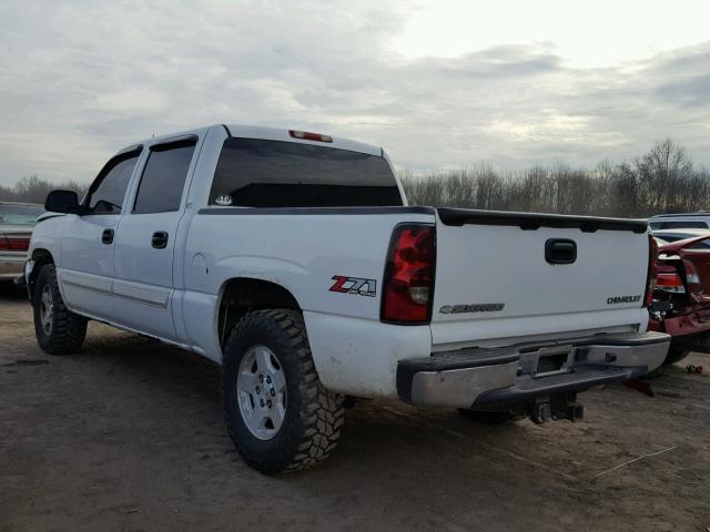 2GCEK13T341371949 - 2004 CHEVROLET SILVERADO WHITE photo 3