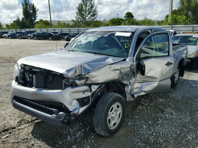 5TFJX4CN0EX046683 - 2014 TOYOTA TACOMA DOU SILVER photo 2