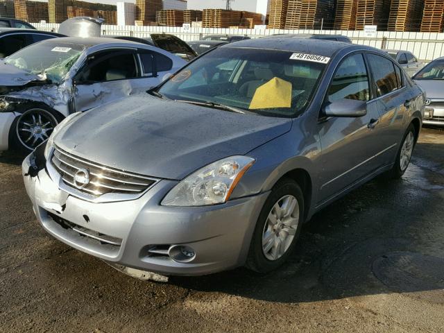 1N4AL2AP4CN500338 - 2012 NISSAN ALTIMA BAS GRAY photo 2