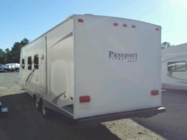 4YDT2822X96412079 - 2009 KEYSTONE PASSPORT WHITE photo 3