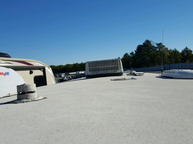 4YDT2822X96412079 - 2009 KEYSTONE PASSPORT WHITE photo 8