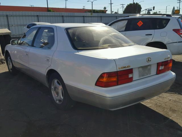 JT8BH28F8Y0173247 - 2000 LEXUS LS 400 WHITE photo 3