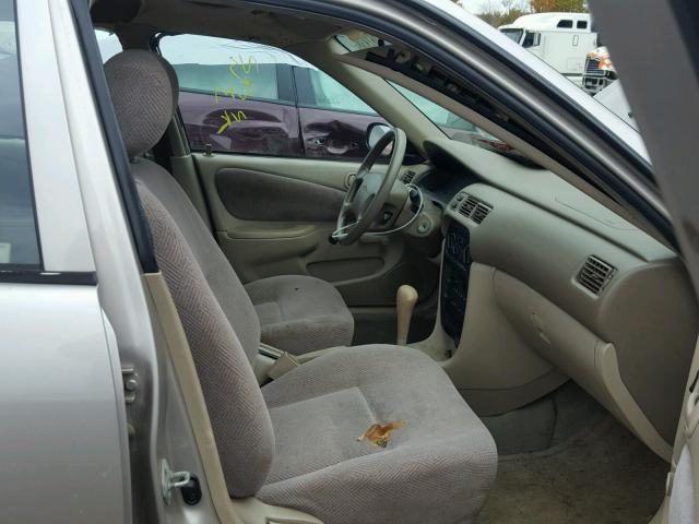 1Y1SK52882Z403981 - 2002 CHEVROLET GEO PRIZM 米色 照片 5