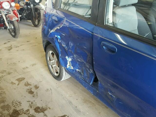 KL1TD66EX9B647571 - 2009 CHEVROLET AVEO LS BLUE photo 9